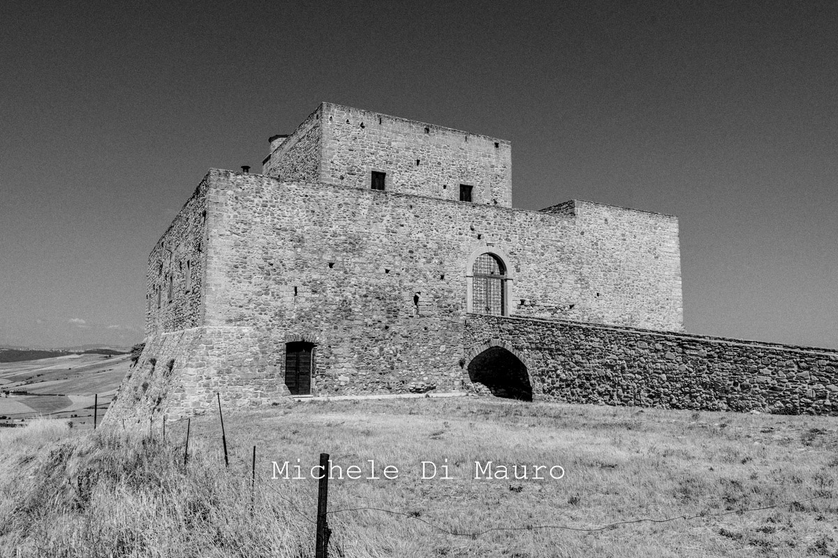 castello di Genzano di Lucania, Basilicata